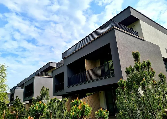 Sakai - Mano Jura 2 Kunigiskiai - By Hello Sea Homes